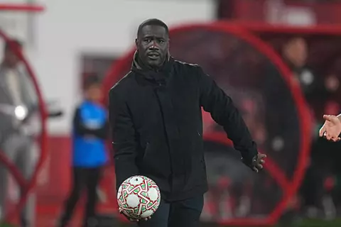 بعد الإقصاء أمام مصر.. الاتحاد الإيفواري يحسم مصير إيميرس فاي